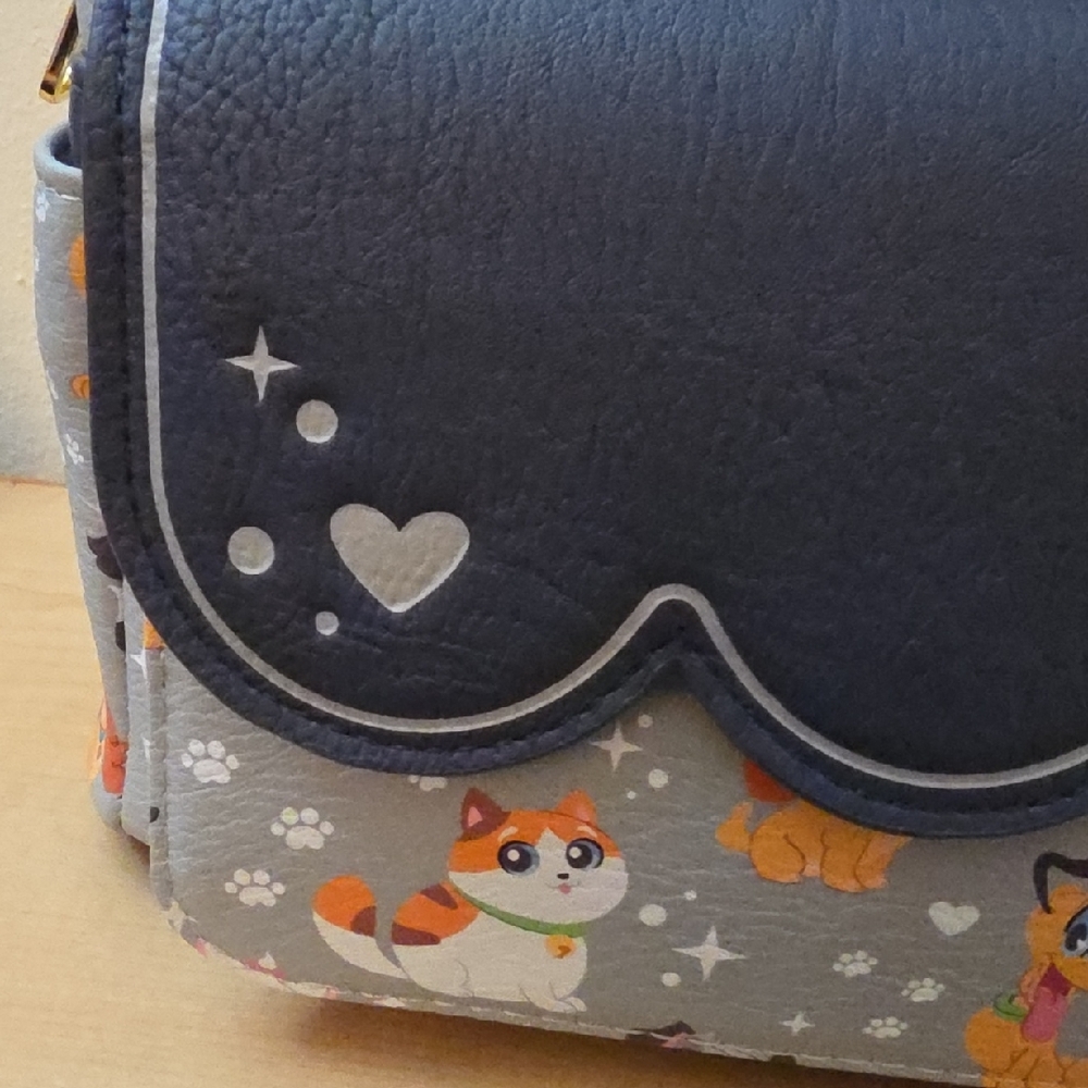 Disney Parks Exclusive Disney Pets Loungefly. New With Tags - Picture 6 of 10